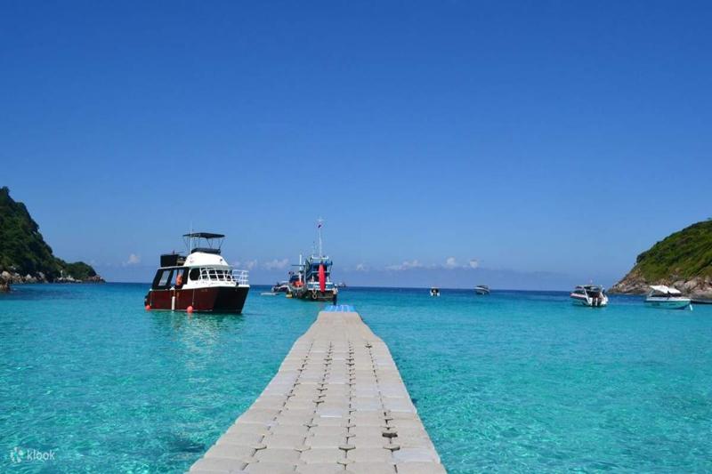 Take a thrilling speedboat tour to Racha and Coral Islands, exploring turquoise waters and beautiful